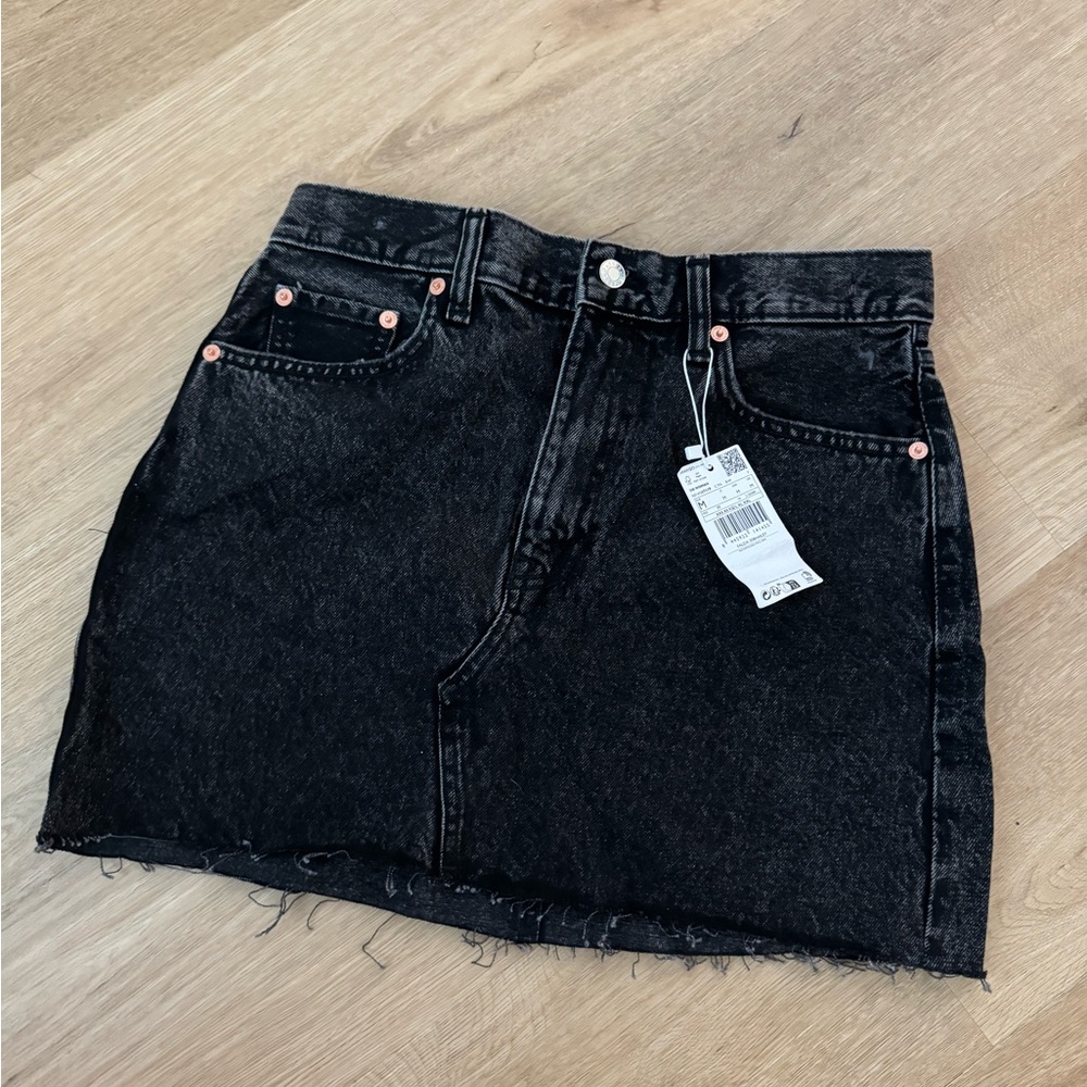 Mango mini skirt